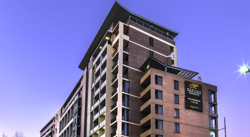 Meriton Serviced - Parramatta