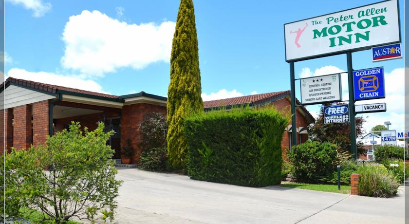Peter Allen Motor Inn