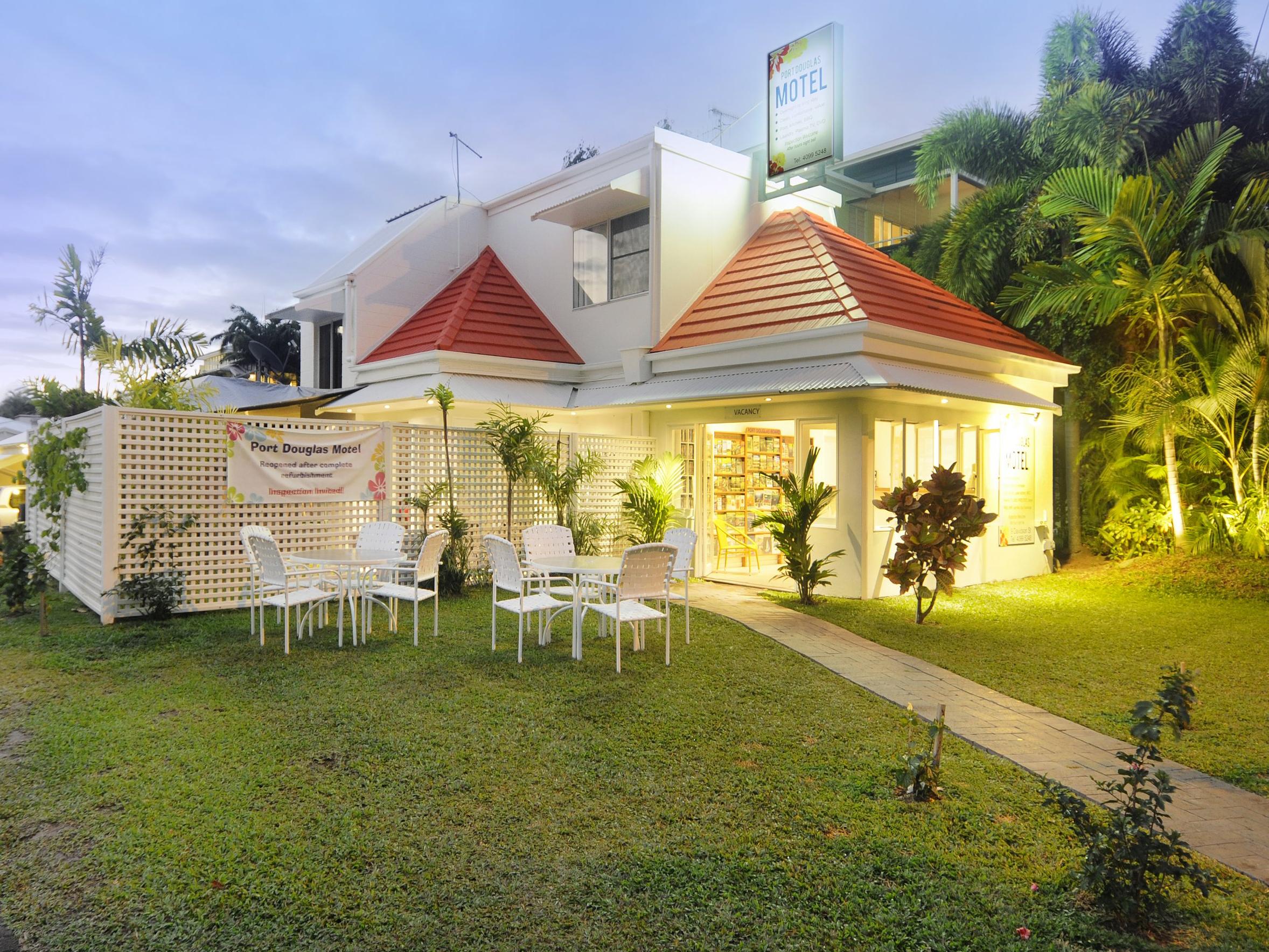 Port Douglas Motel