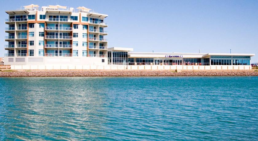 Wallaroo Marina