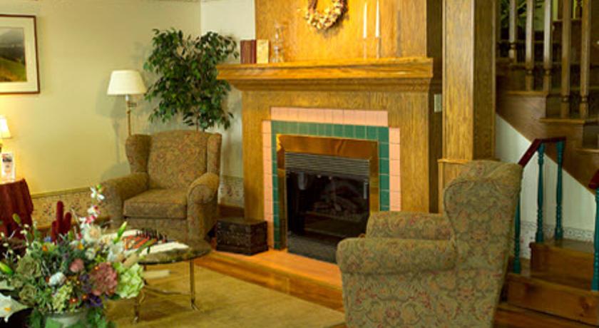 Lakeview Inn and Suites Bathurst