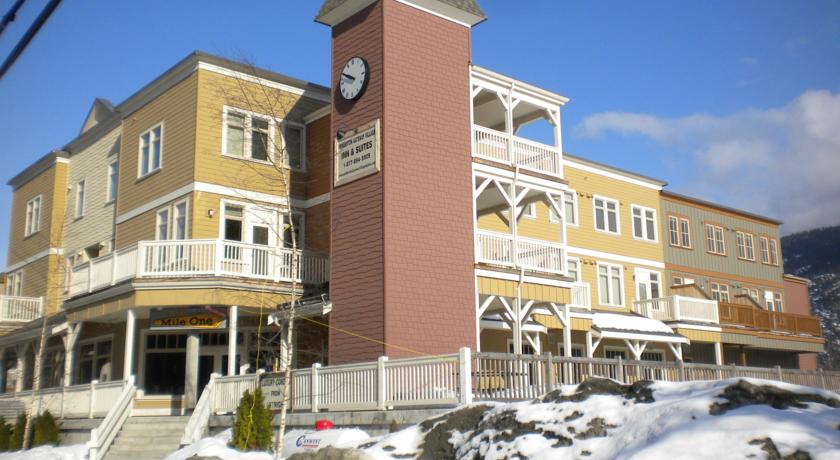 Pemberton Gateway Village Suites Hotel