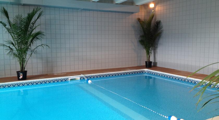 Quality & Suites Prince Albert