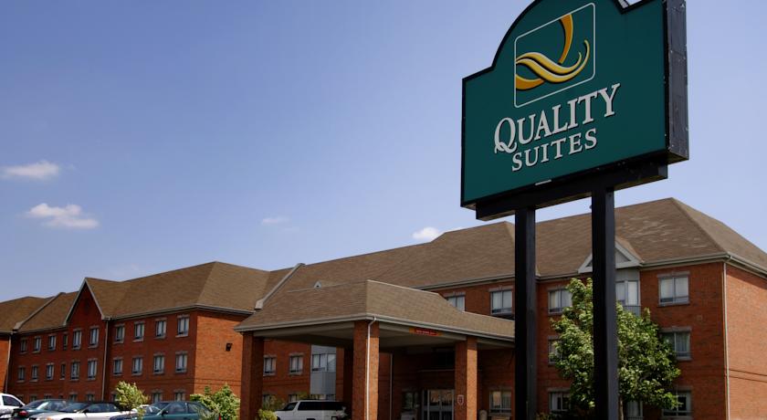 Quality Suites Laval