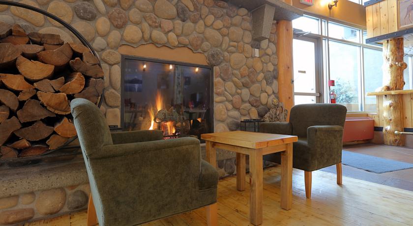 Stanford Fernie Resort