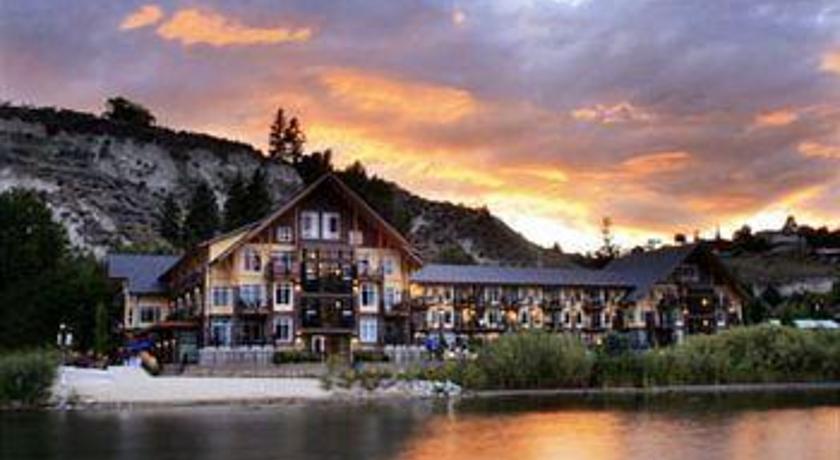 Summerland Waterfront Resort