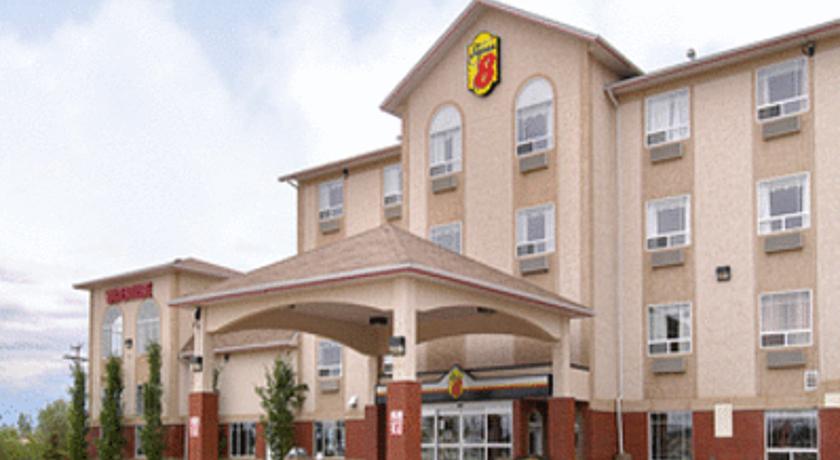 Super 8 Fort Nelson BC