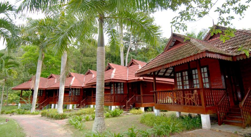 Teluk Dalam Resort