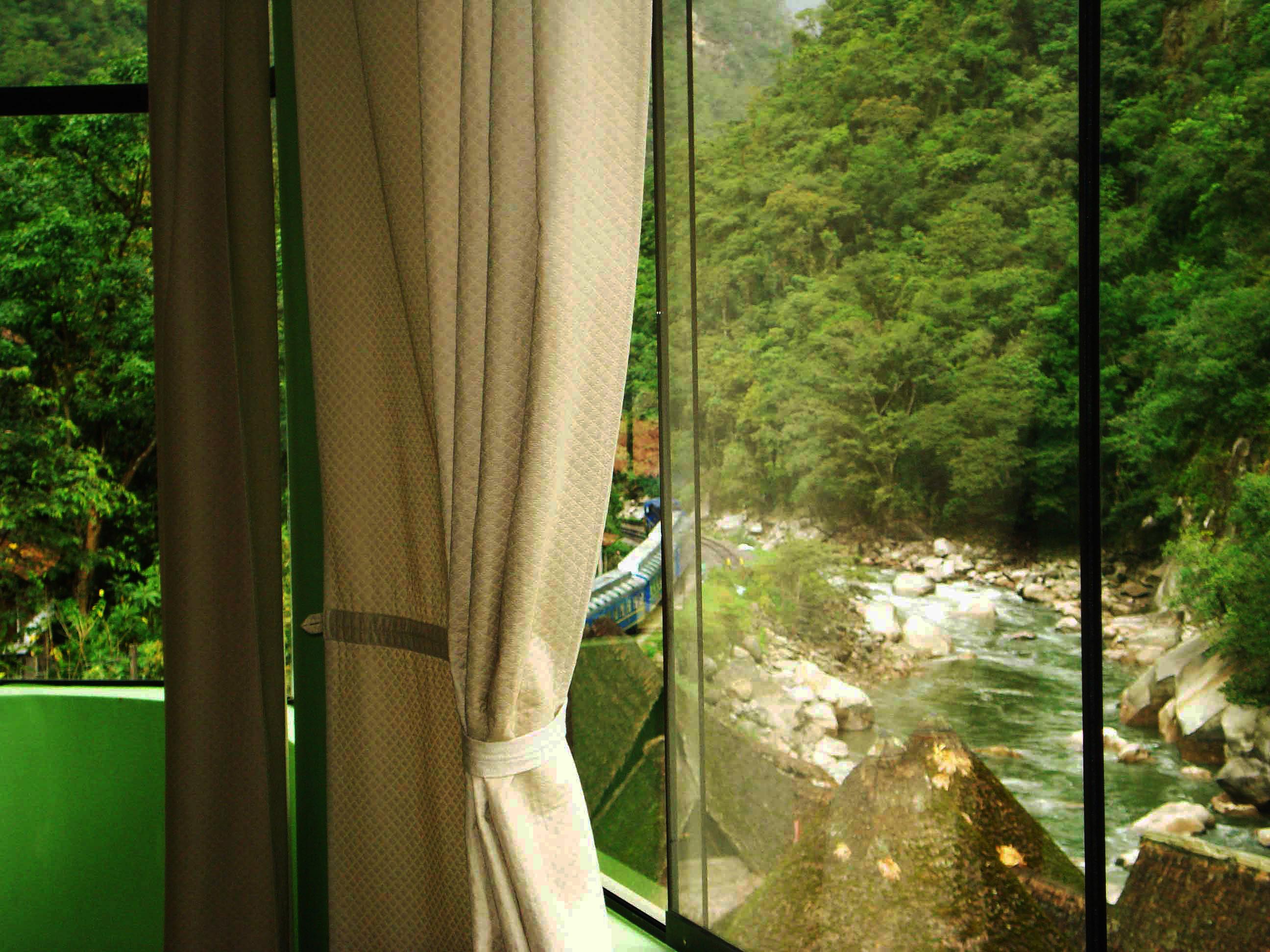 Machu Picchu Green Nature