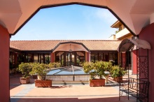 Ares Hotel
