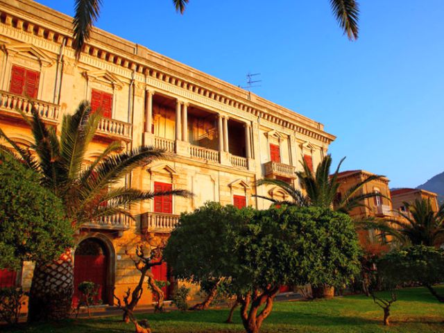 Grand Avalon Sikani Resort