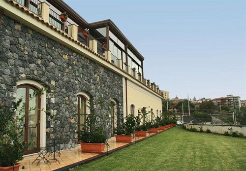 Santa Caterina Hotel