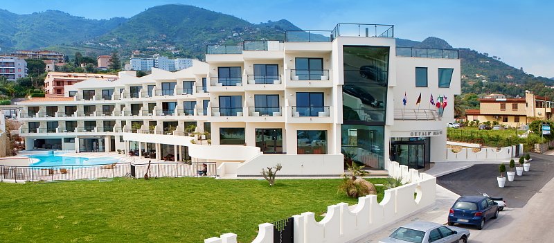 Cefalu Sea Palace