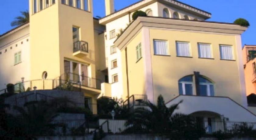 Villa Nina