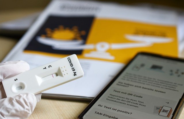 Турция отменила пцр-тесты для въезда детей до 12 лет