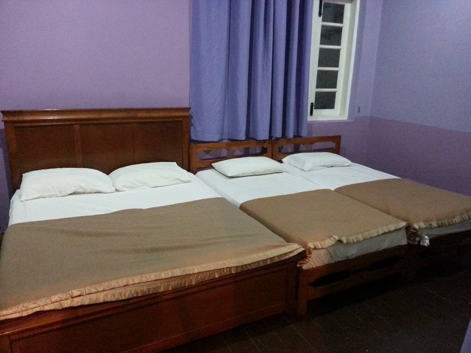 River Golden Guest House