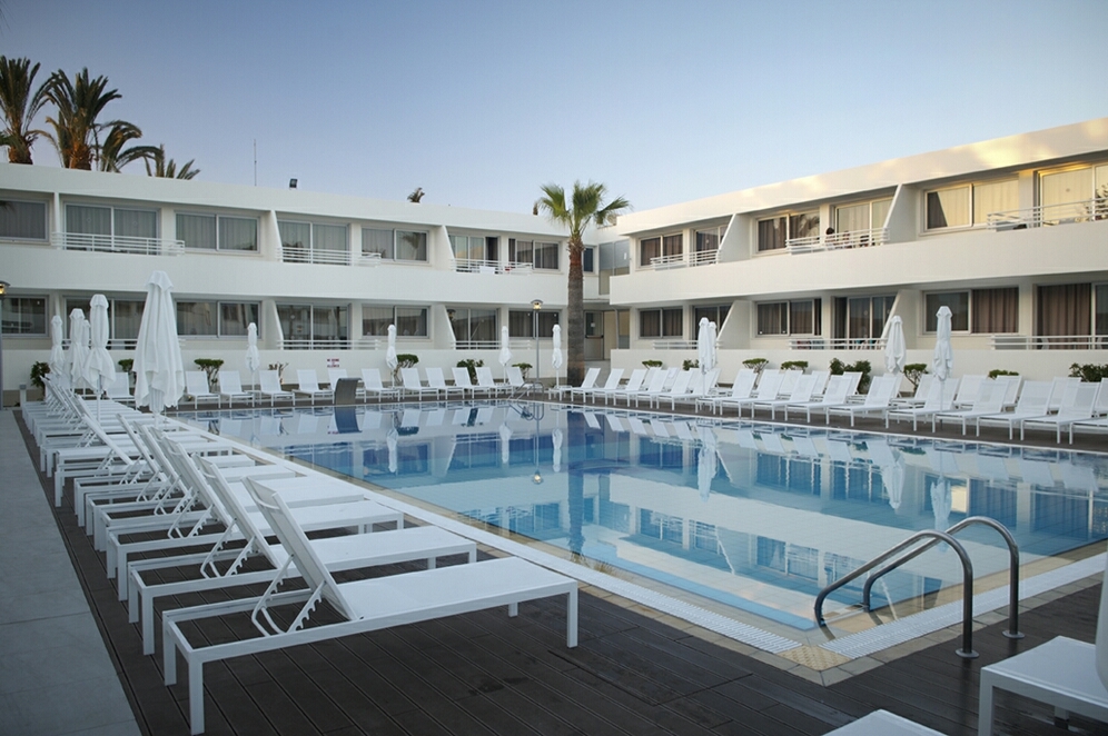 Melpo Antia Hotel Apartments