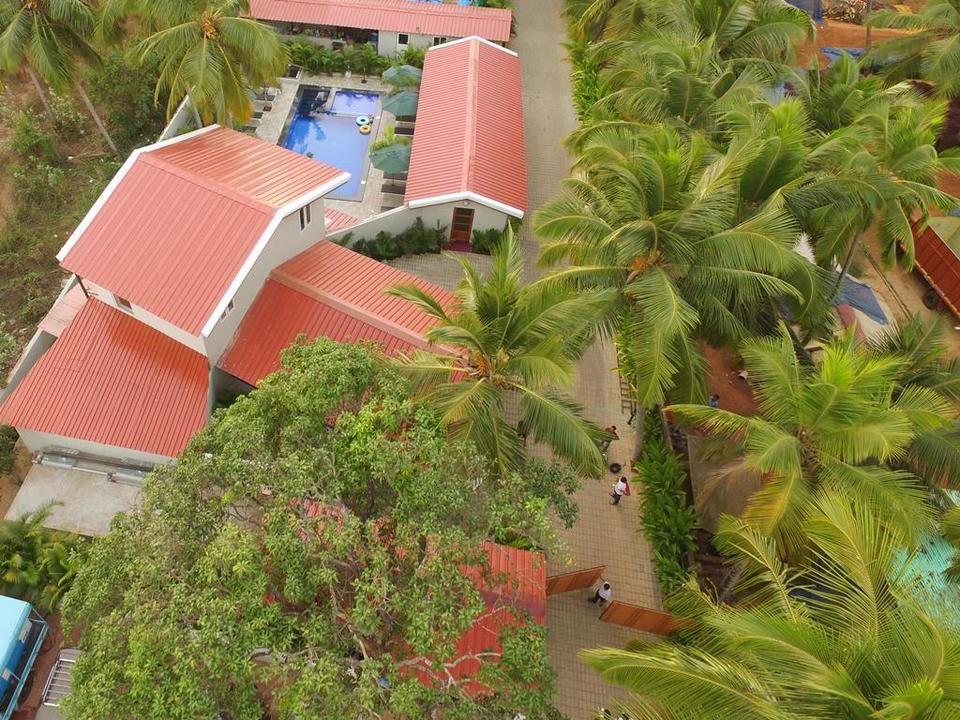 Majestic Beach Comforts