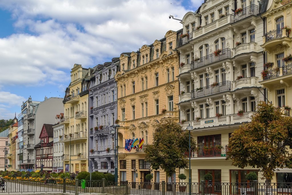 Astoria Hotel & Medical Spa