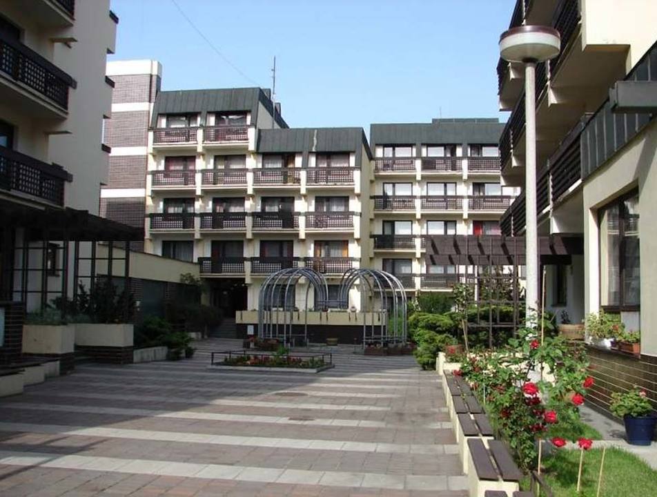 Apart Hotel