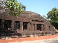 Пещеры Арвалем