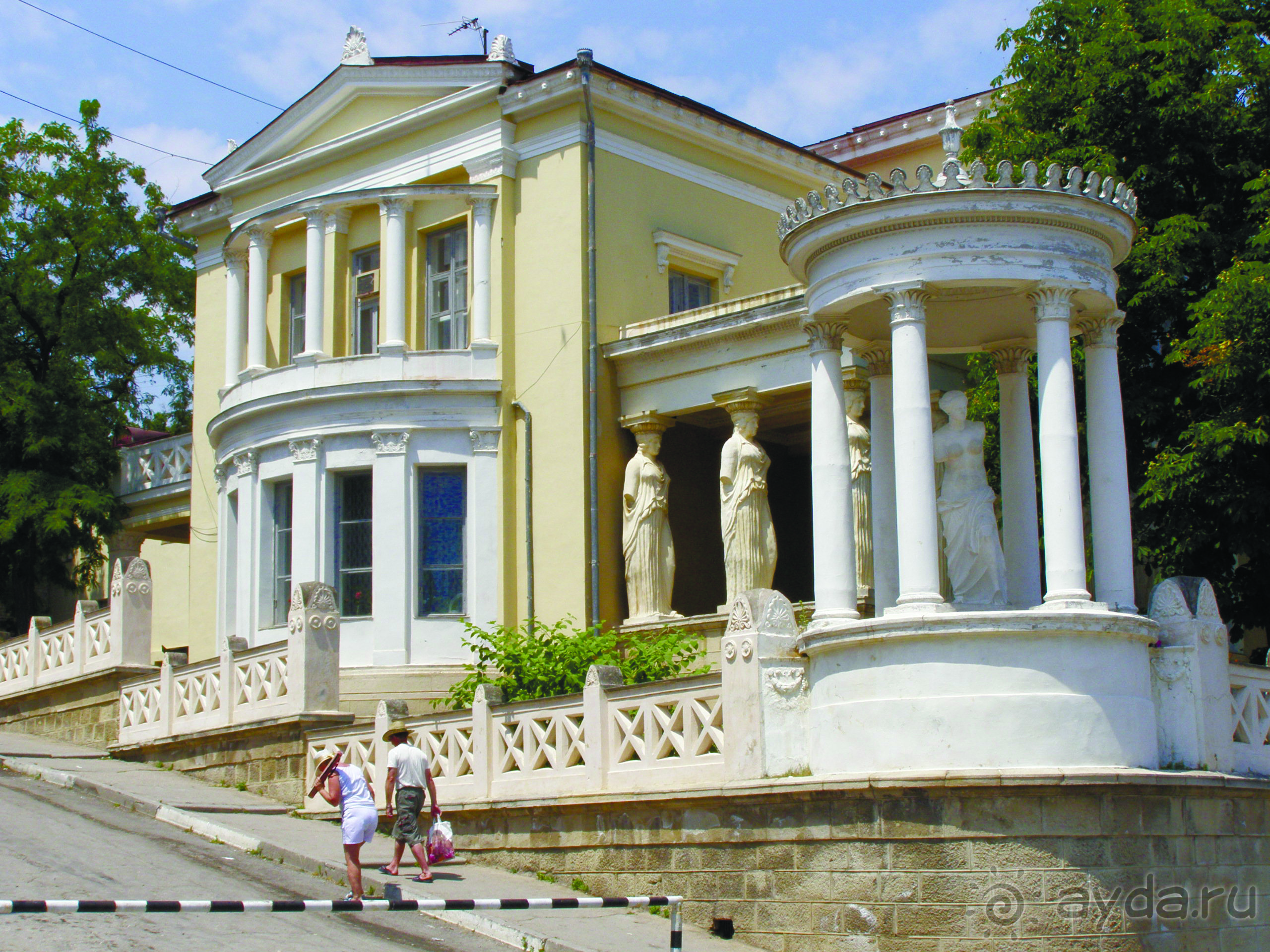 Дача "Милос" в Феодосии