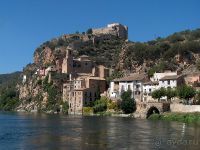 Замок Миравет