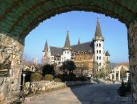 Замок в Равадиново