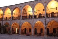 Караван-сарай Бюйюк-Хан