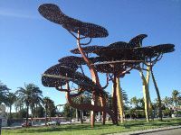 Скульптура "Сосны"