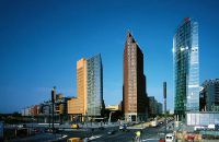 Потсдамская площадь